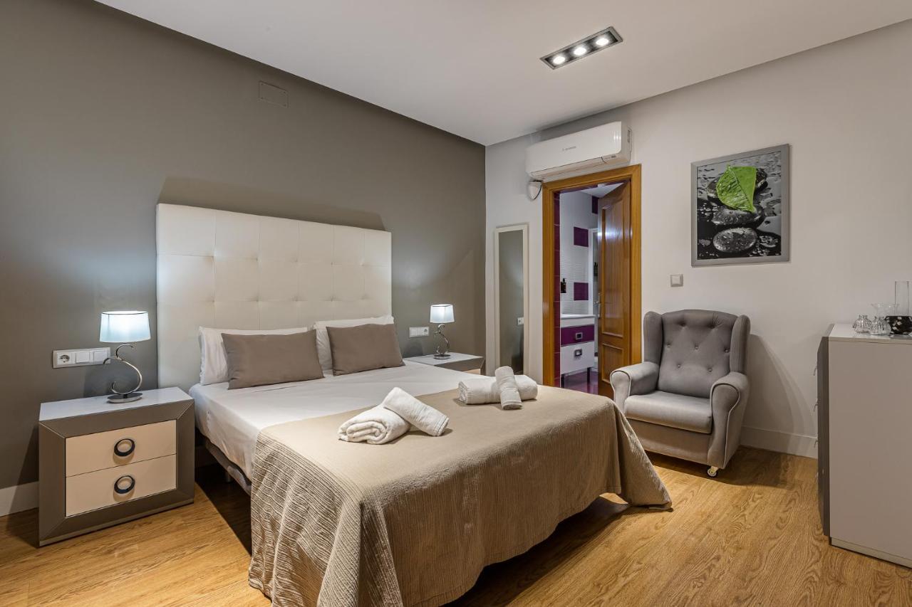 Waou Apartamentos En Sol Deluxe 1 Madrid Exterior photo